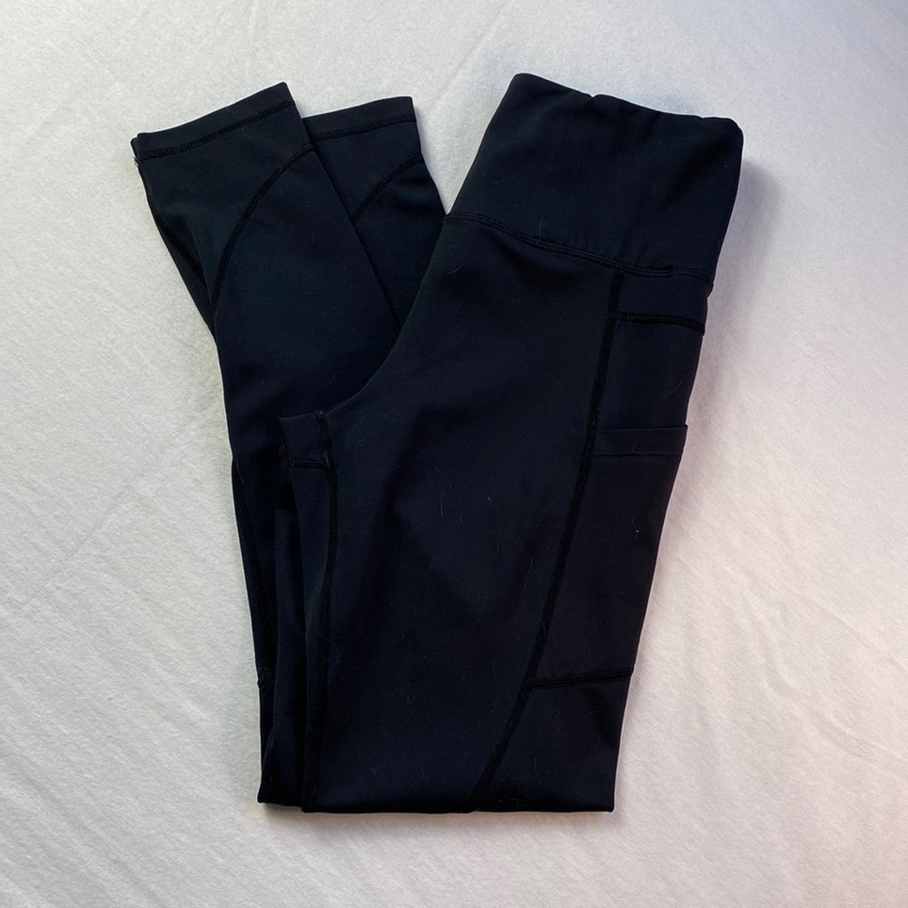 black pocket leggings